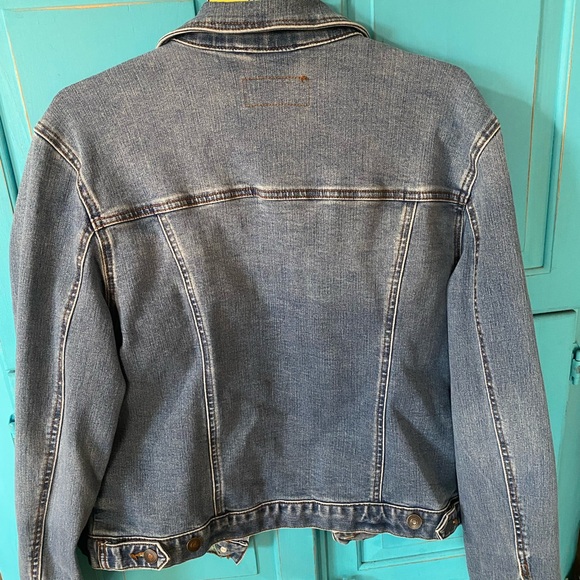 Jean Jacket Excellent Worn Condition Size L Denim No Flaws Noted Classy Casual - Picture 4 of 8